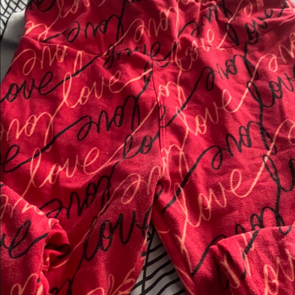 LuLaRoe Valentine leggings OS